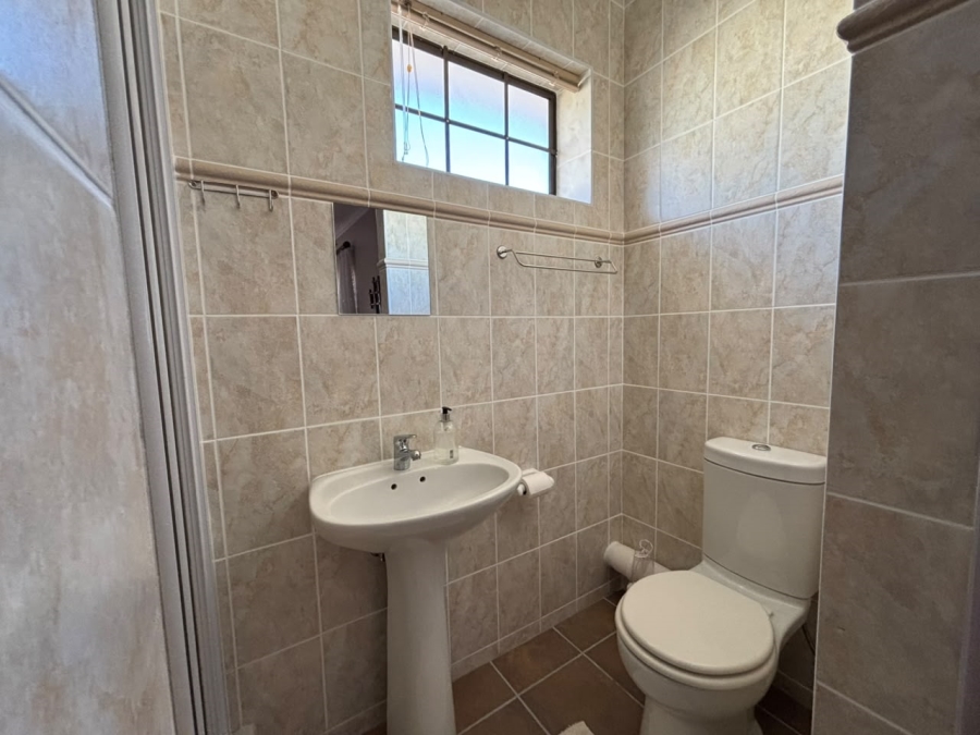 4 Bedroom Property for Sale in Diaz Beach Western Cape